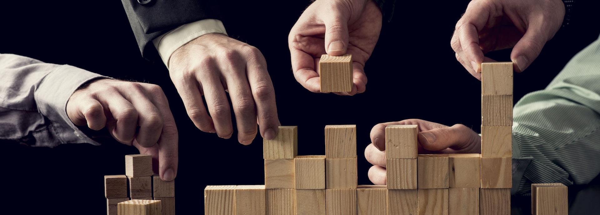 Cooperation Teamwork concept