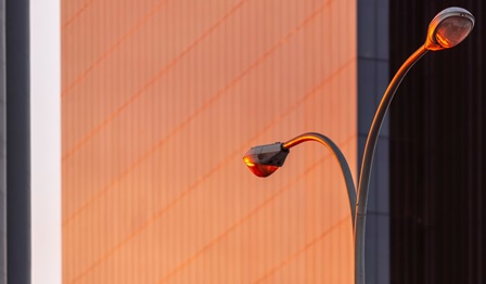 How can AI contribute to a sustainable energy future