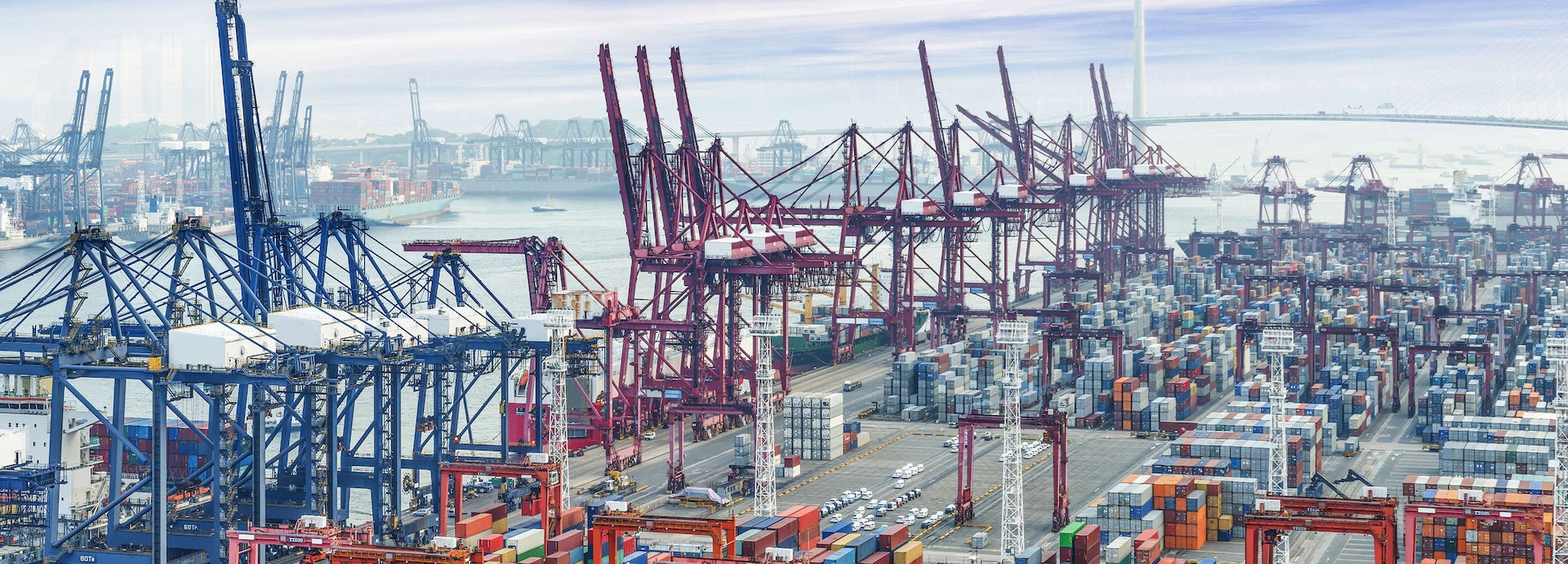 port, shipping, supply chain