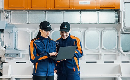Methanol 32 with engineers