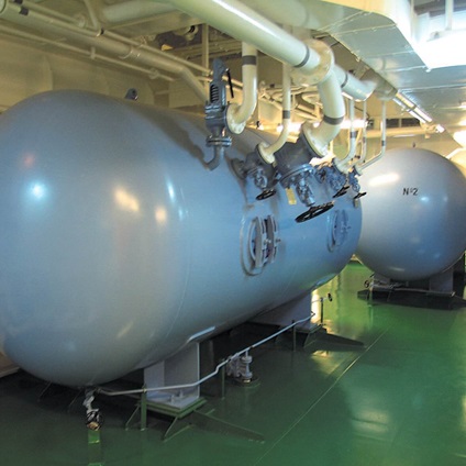 Air receiver, air reservoir