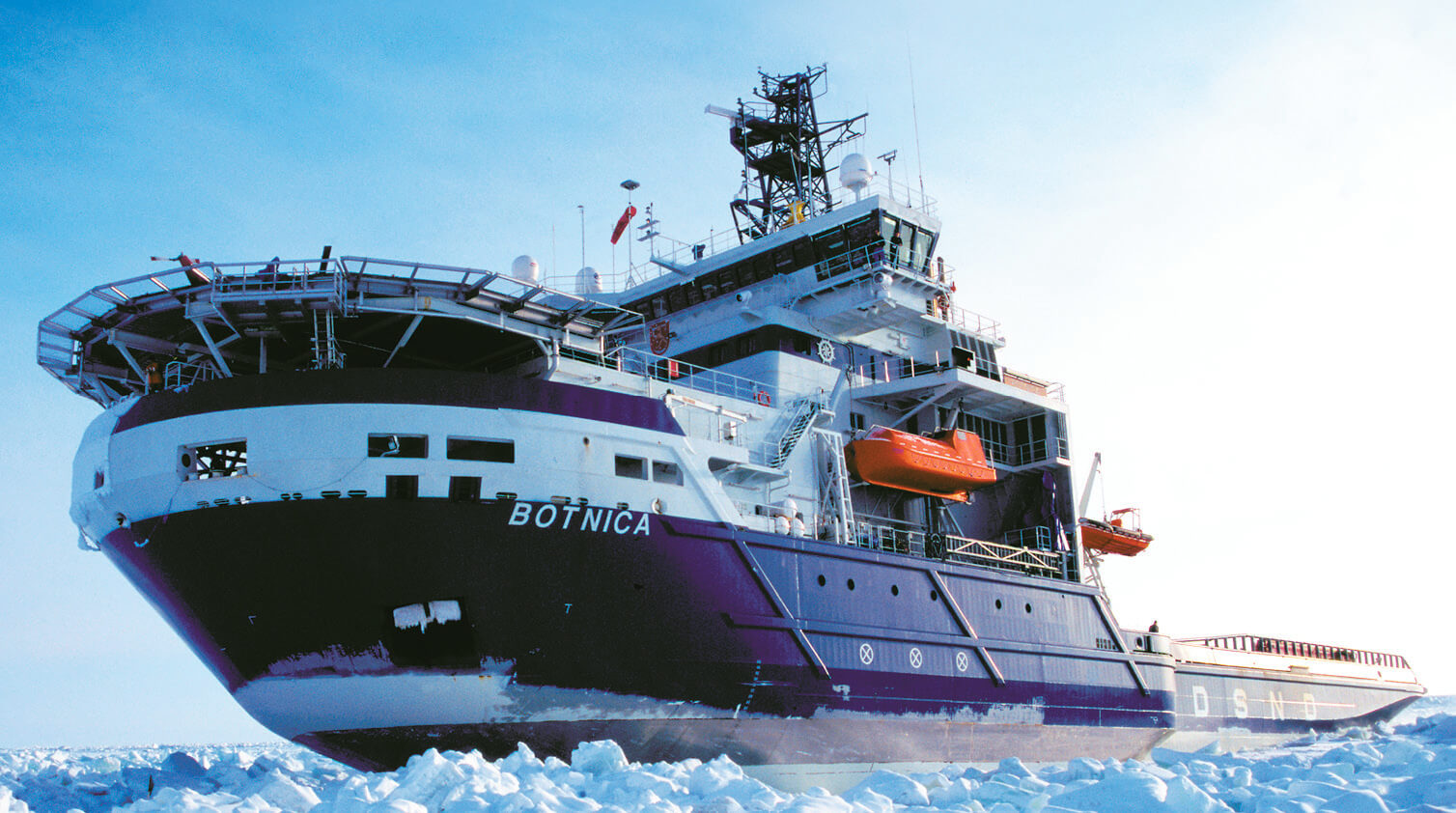 Icebreaker/offshore vessel BOTNICA 