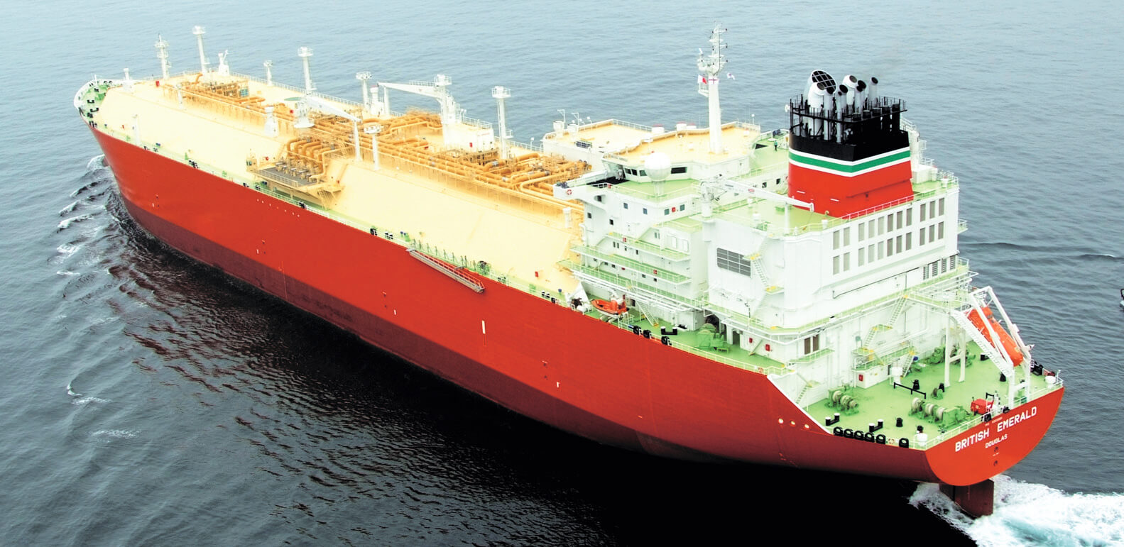 LNG tanker BRITISH EMERALD 