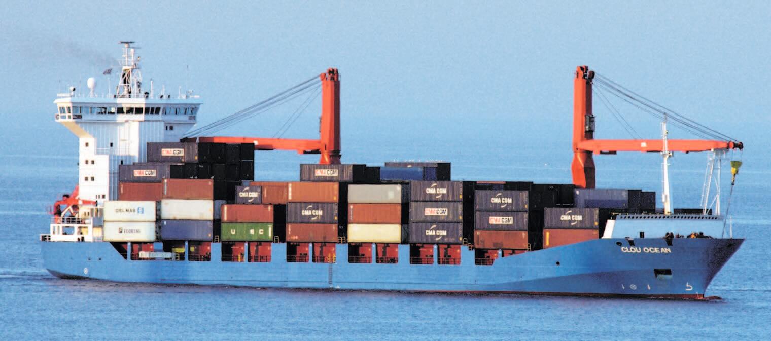 CONTAINER SHIPS
