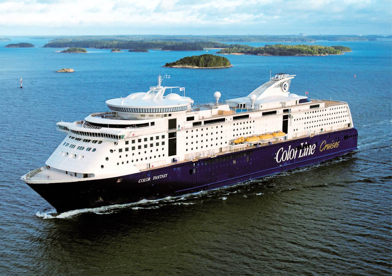 Cruise ferry COLOR FANTASY