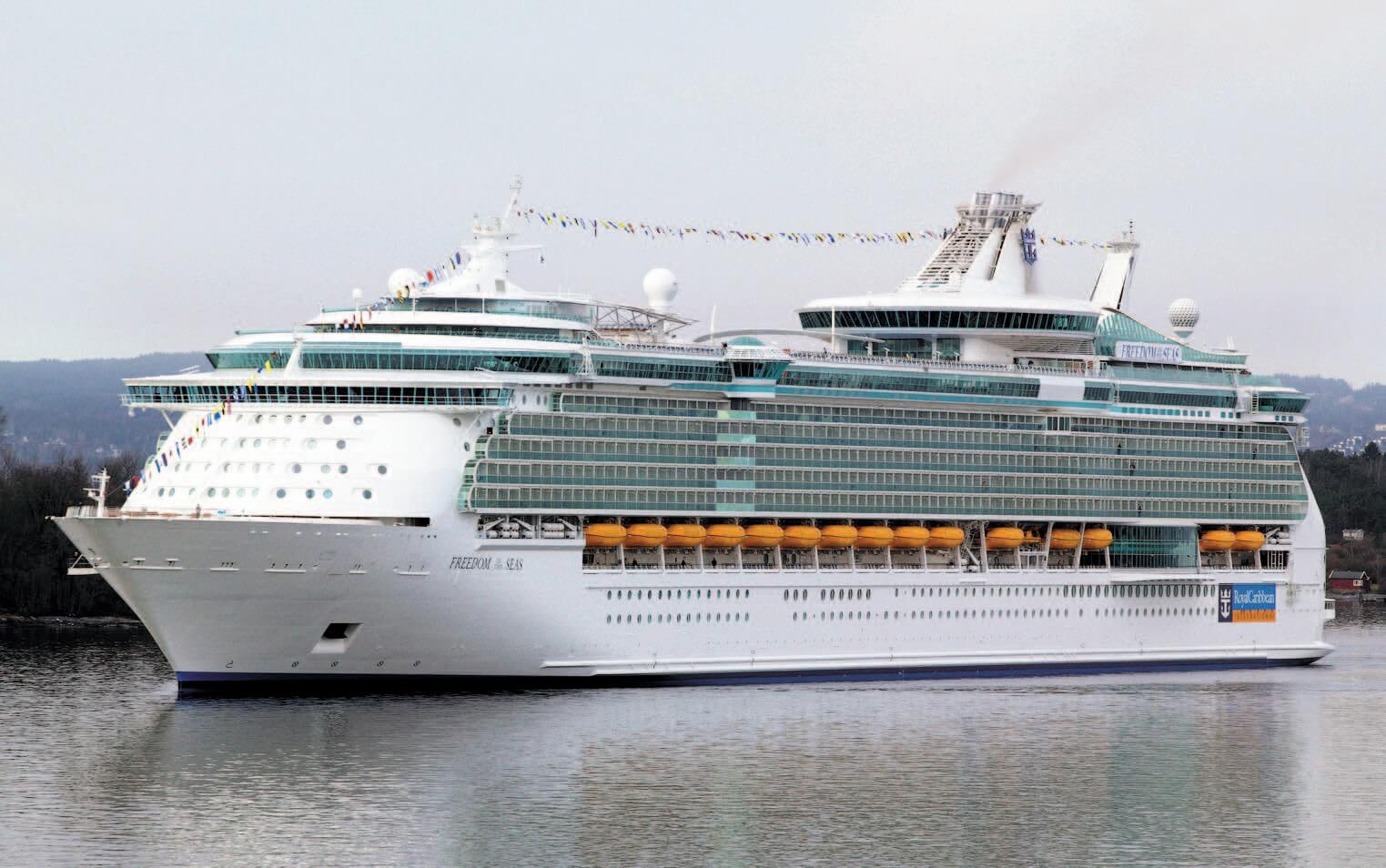 Cruise liner, cruise vessel