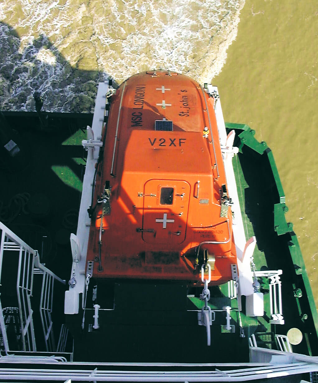 Free-fall lifeboat 