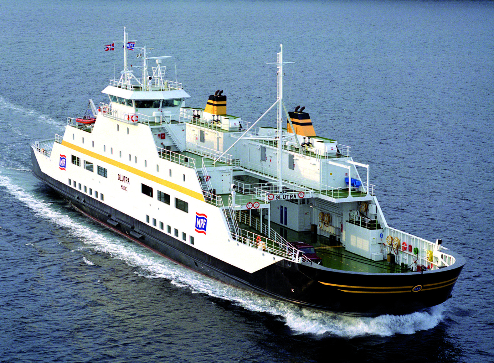 Natural gas-fuelled ferry GLUTRA