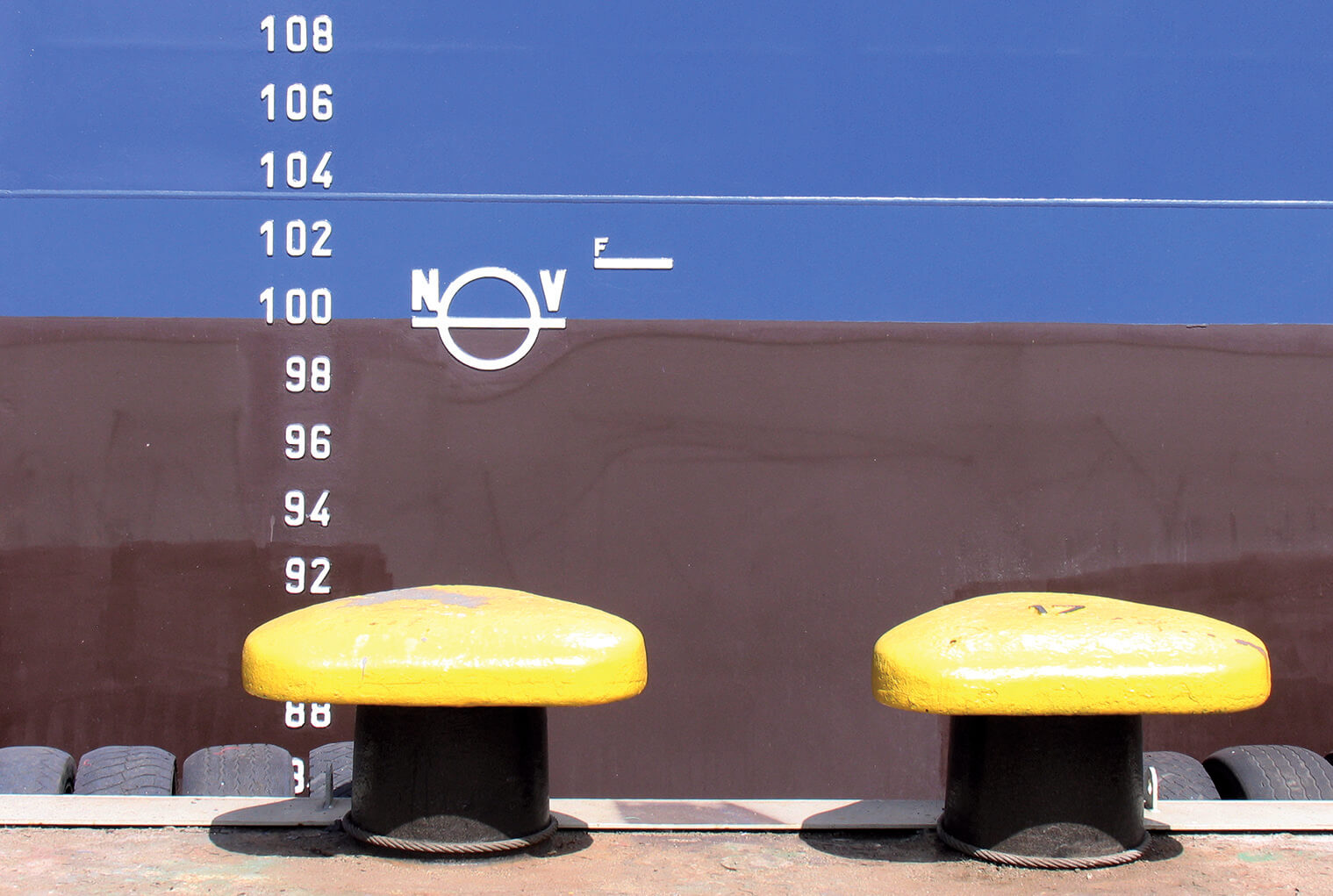 Load line mark 
