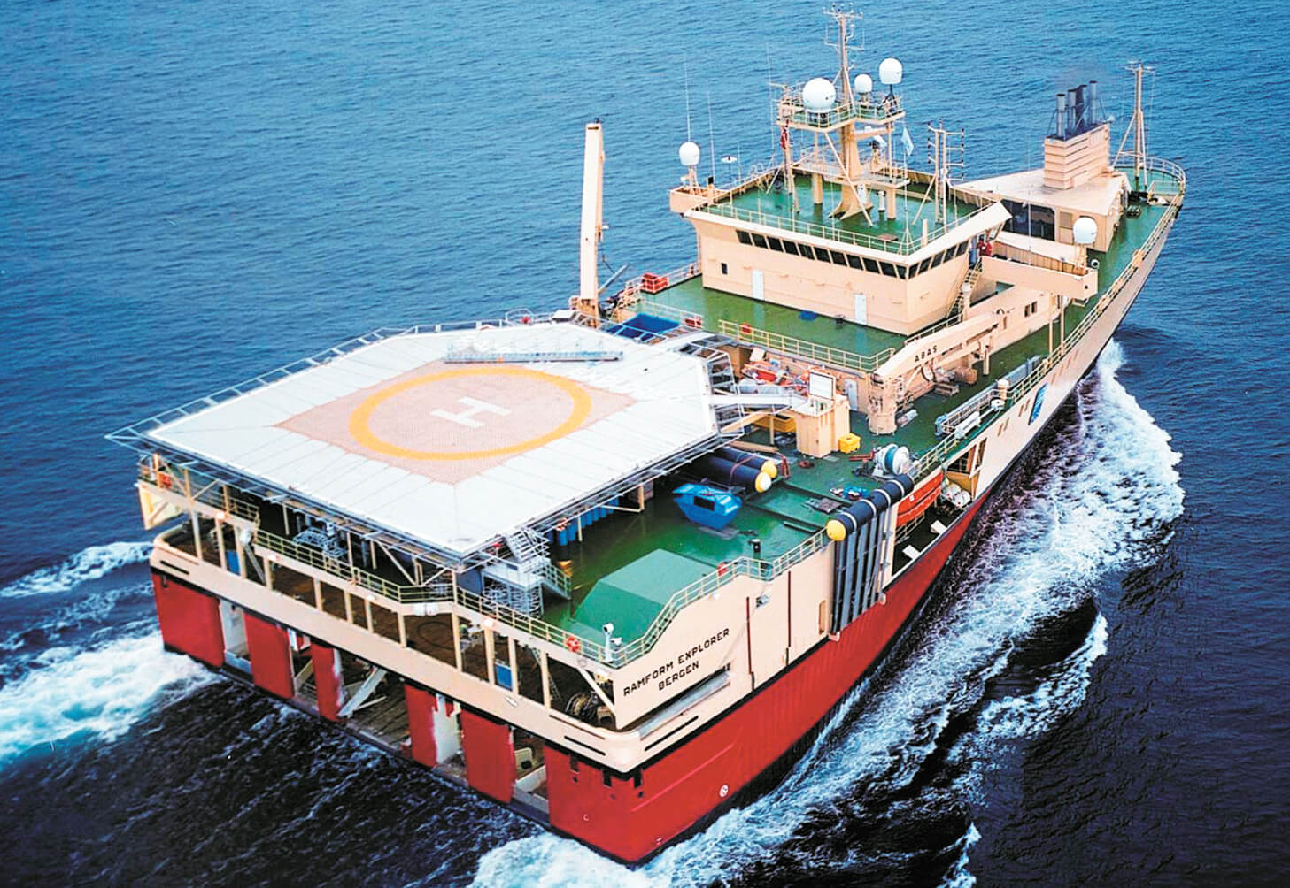 Ramform hull