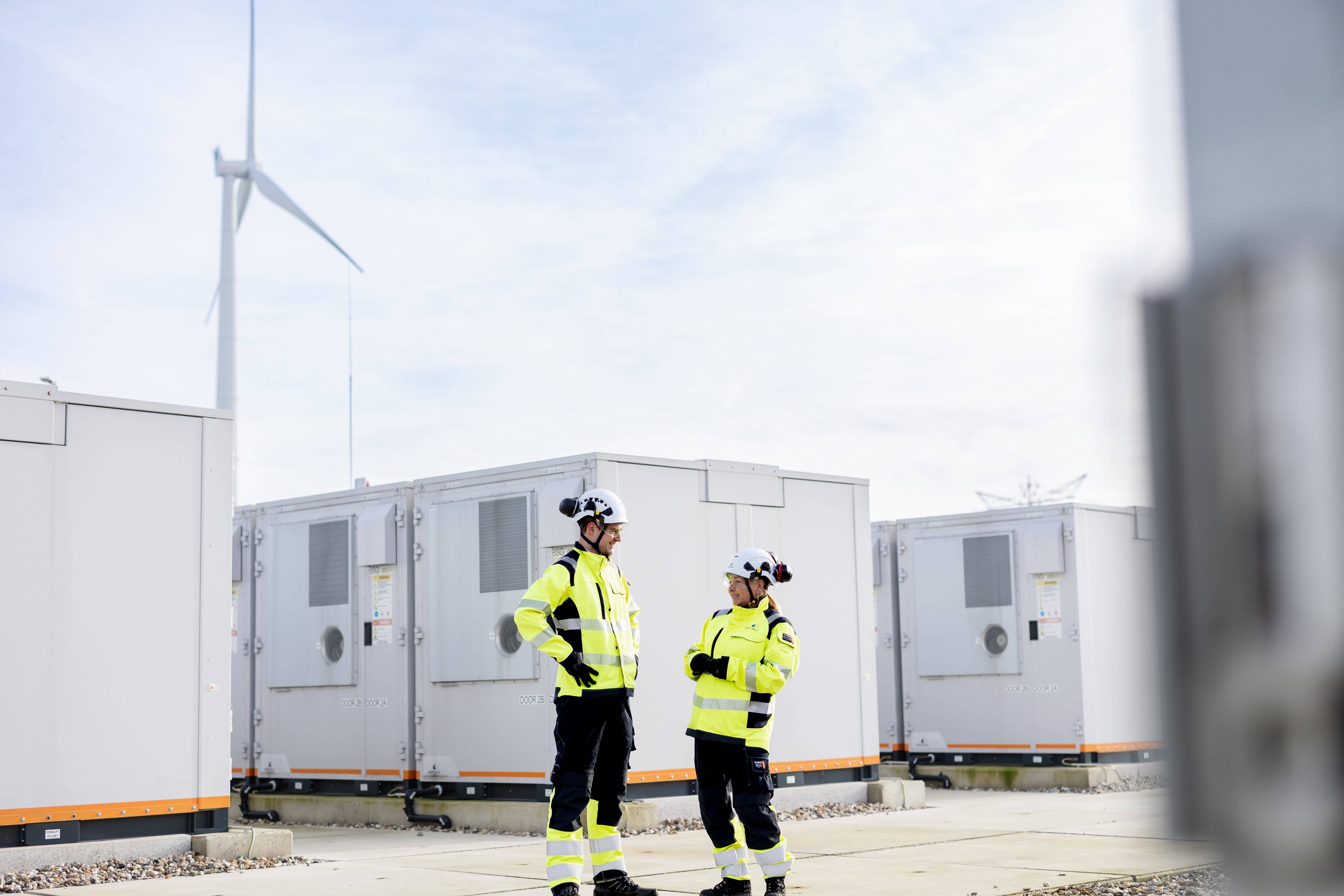 Engineers at Giga storage energy site