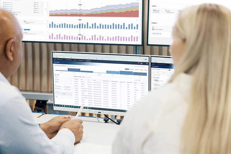 GEMS Pulse software shown on screen