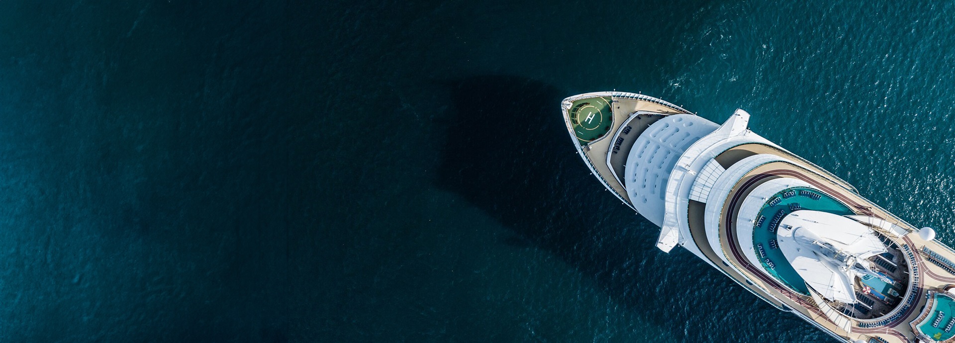 Cruise ship from a bird's-eye view