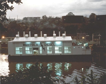 Estrella del Norte_1st power barge. Built in Nol to DR