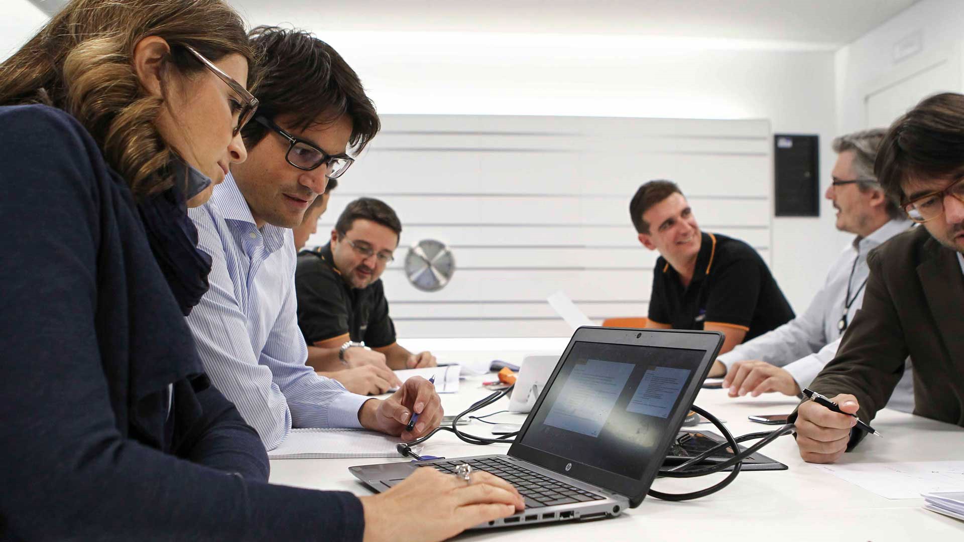 Complimentary-consulting-services-hero