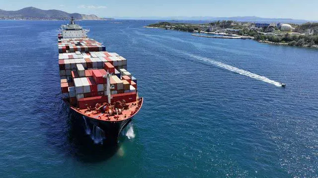 Marine navi