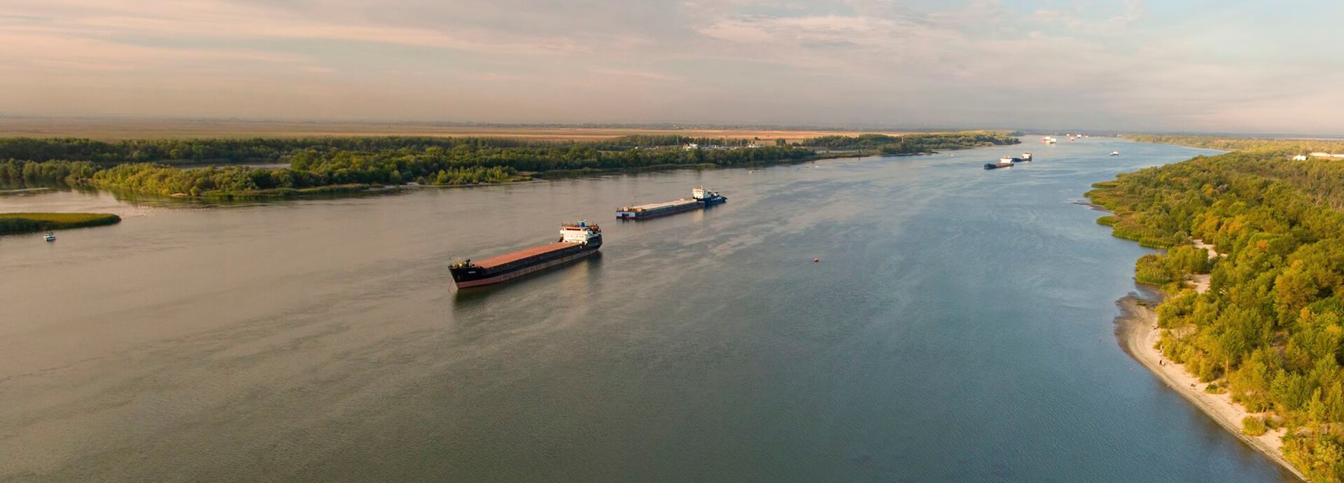 Vessels on a river