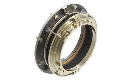 Oil lubricated seals
