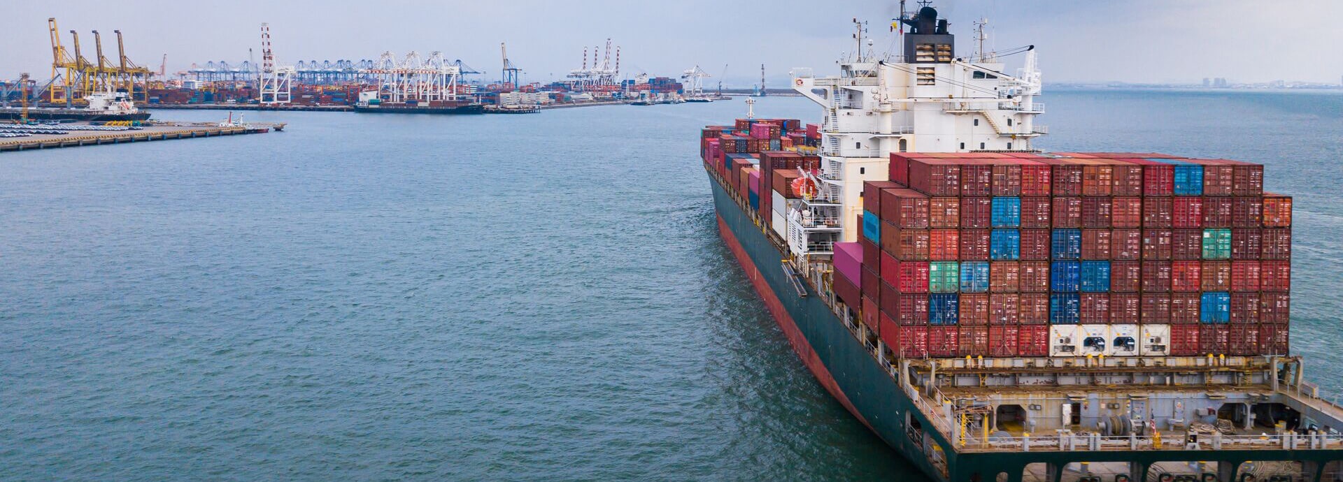 Container vessel