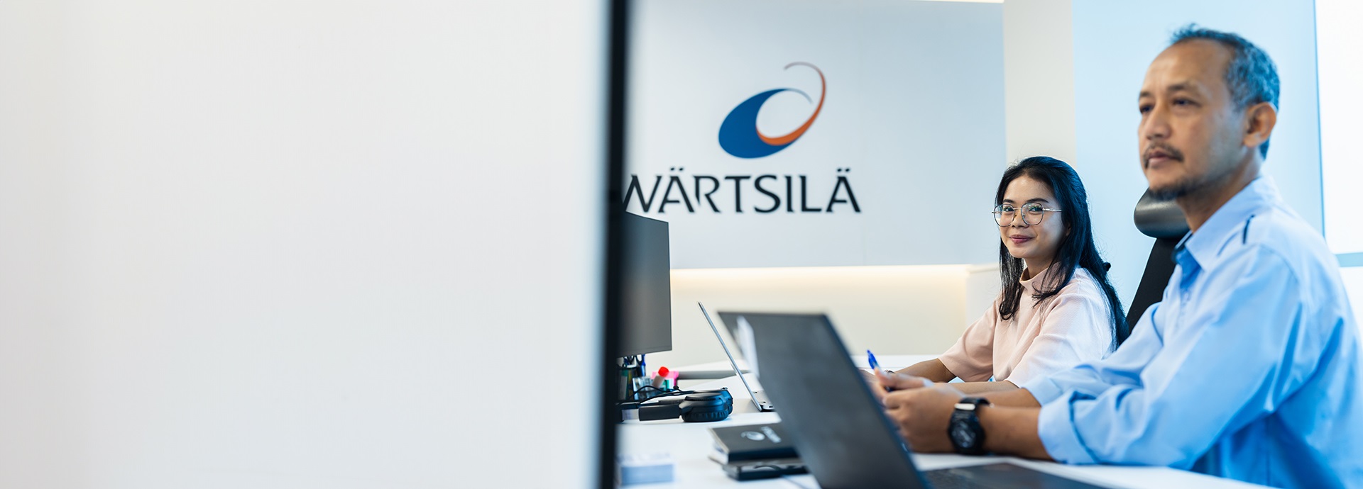 Wärtsilä Service employees