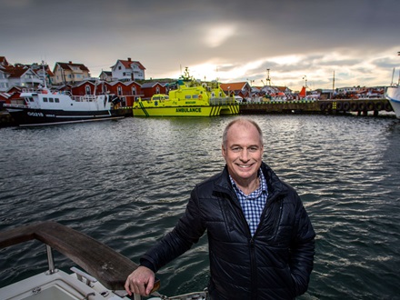 Lars Höglund was born and raised on Donsö, and started working as a seafarer
