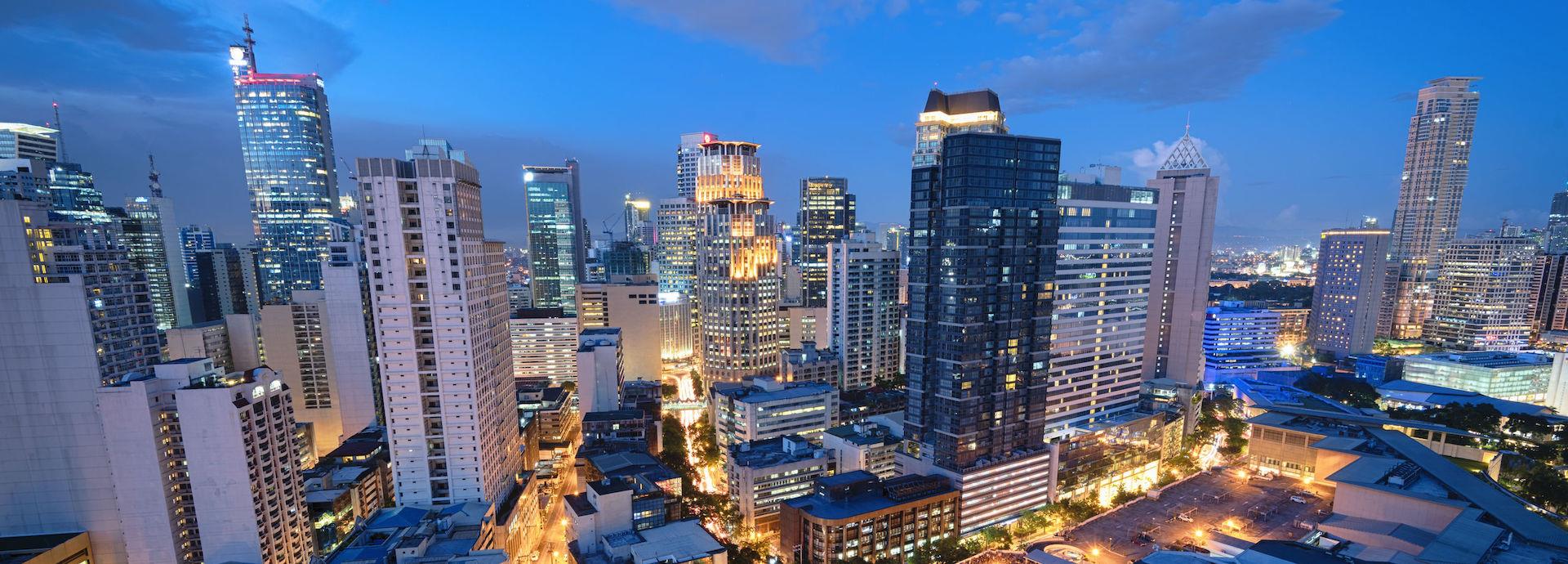 Manila skyline at night