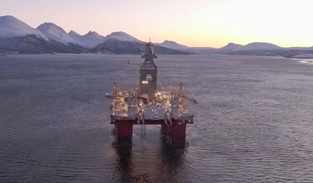 Offshore drilling rig winter scene
