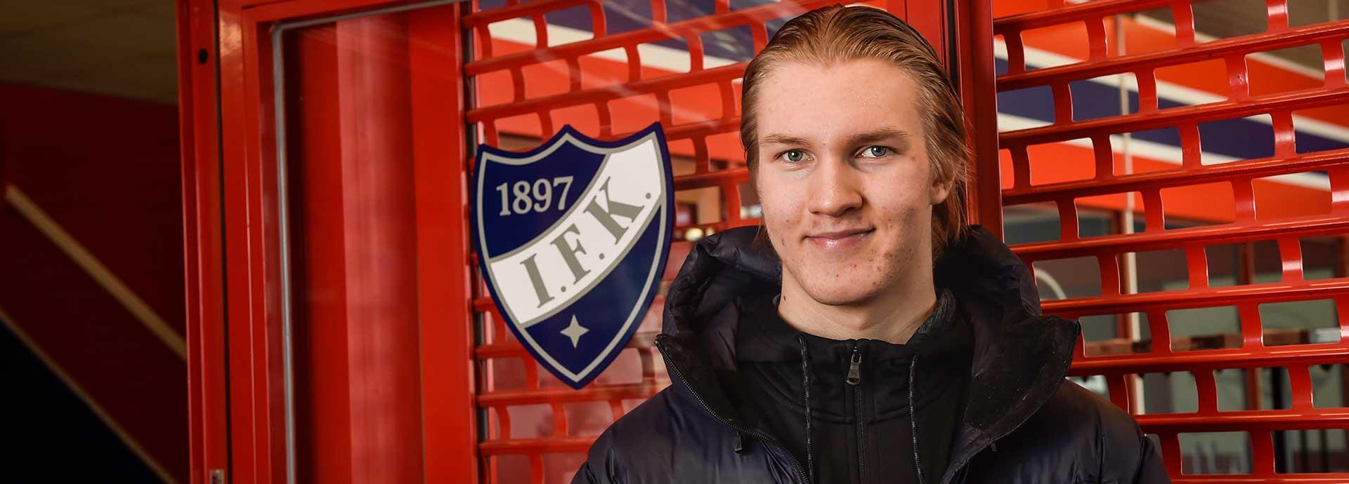 Anton Lundell is always in it to win it