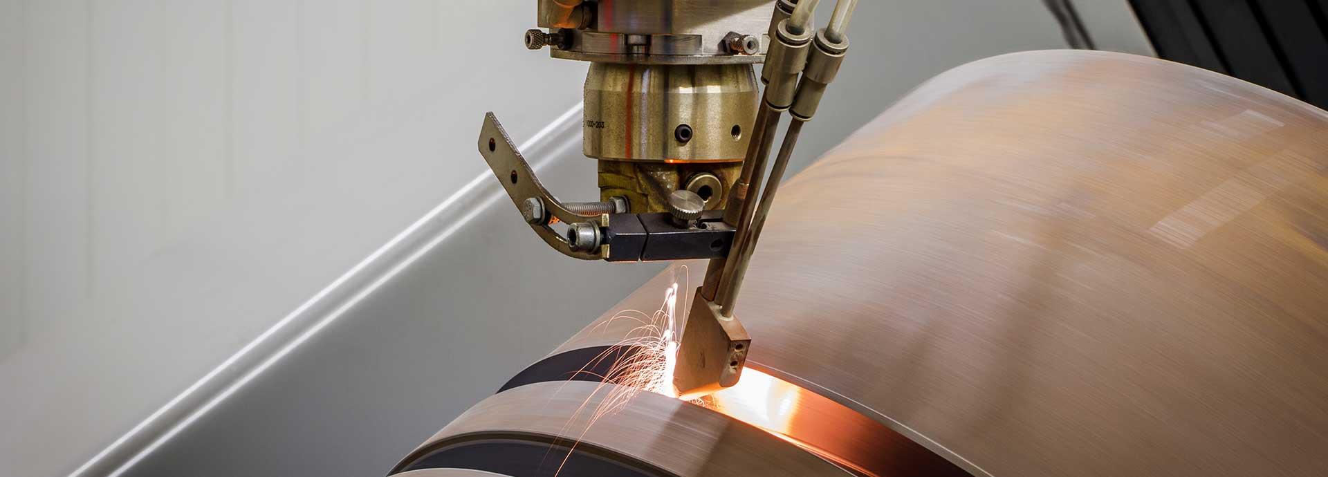 Doubling the lifetime of a piston head 