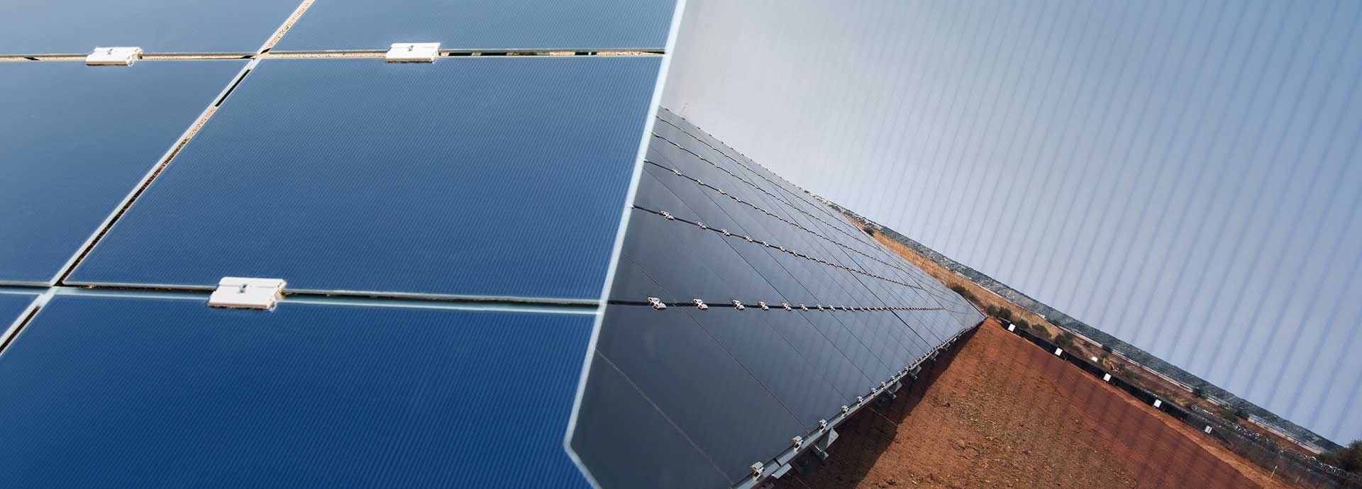 How to finance the transition to a 100 percent renewable energy future