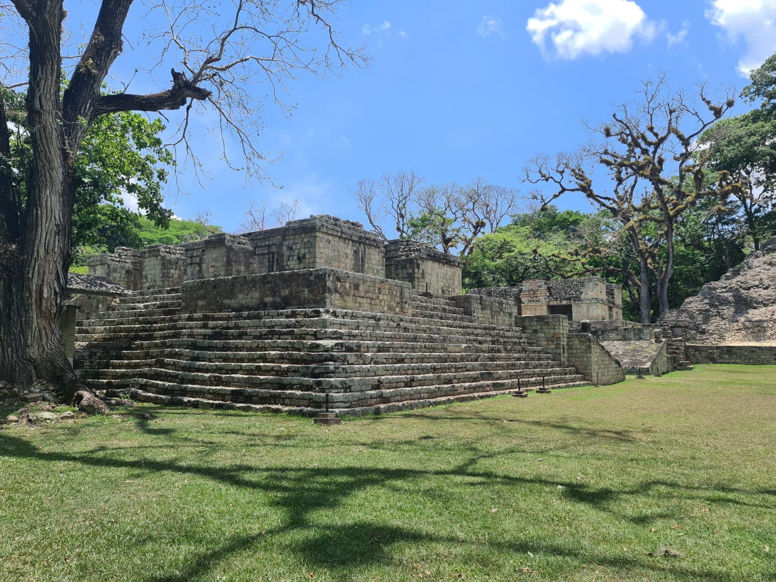 Marelly Lanza - Mayan temple