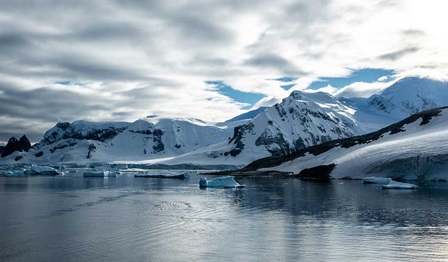 Mission Antarctica