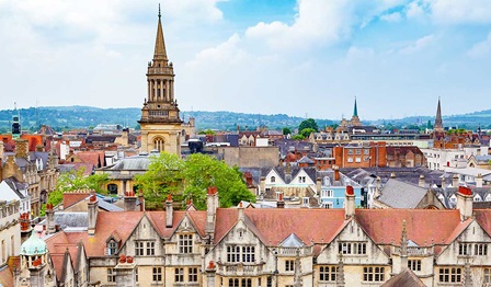 UK charges toward carbon neutrality