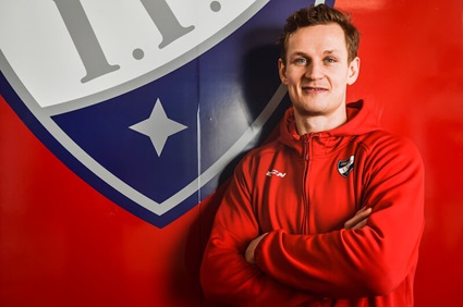 Ice hockey is both pain and gain for Teemu Tallberg4